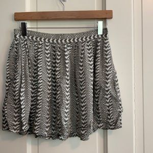 American Eagle Skirt With Pockets